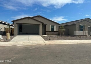 Building Photo - 6936 W Beth Dr