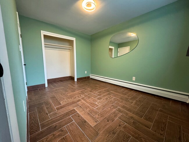 Building Photo - 53A Saint Paul St