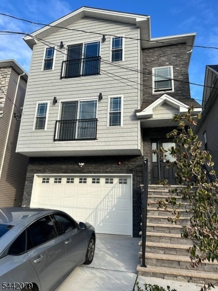 Building Photo - 127 Jaques St