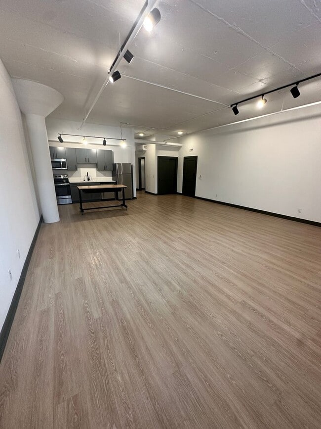 Interior Photo - Ivy Lofts