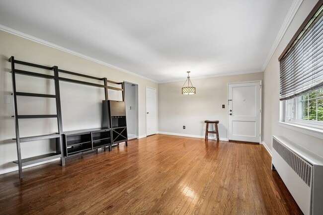 Building Photo - 69B Troy Dr