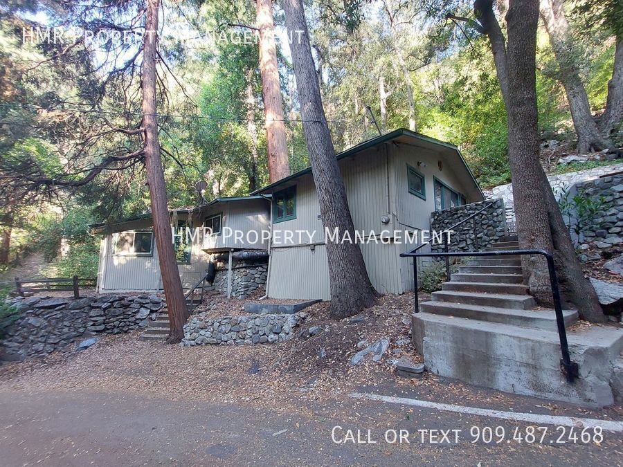 Primary Photo - Great location, 20 minutes away from the b...