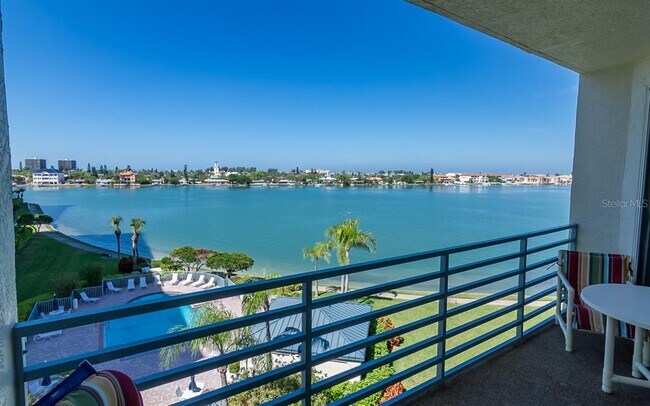 Foto del edificio - 7974 Sailboat Key Blvd S