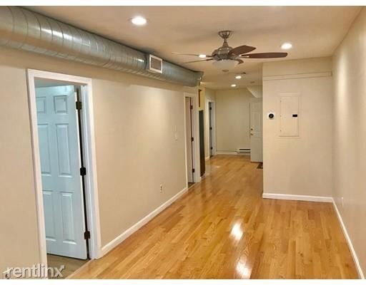 Building Photo - 2 br, 1 bath  - 42 Batterymarch St # 4