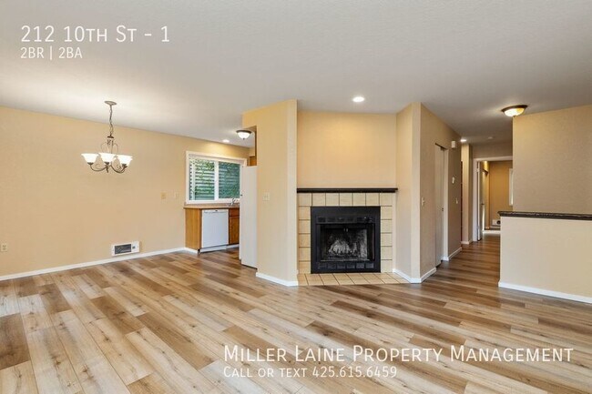 Building Photo - 212 10th St