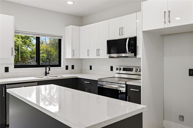 Foto del edificio - 116 NW 5th Ave