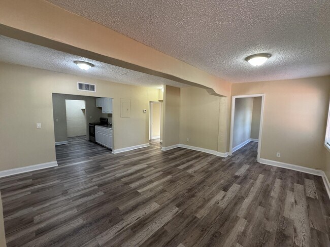 Building Photo - 2881 NW 11th Pl