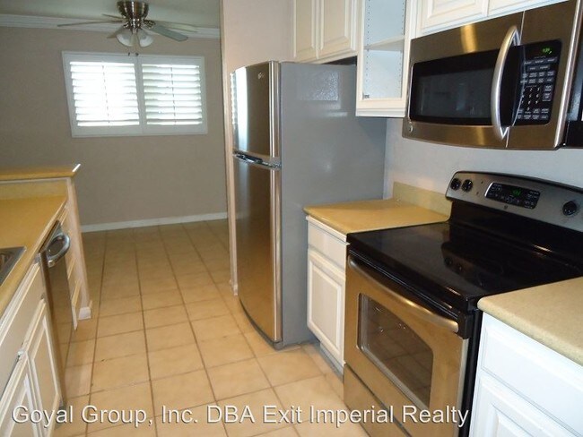 Building Photo - 3 br, 2 bath House - 1340 Barbara Worth Dr