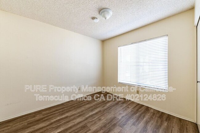 Building Photo - 224 Beachwood Dr