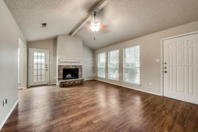 Building Photo - 2500 Stagecoach St