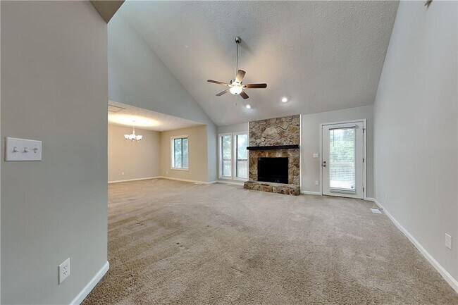 Building Photo - 5142 Manitou Way SW