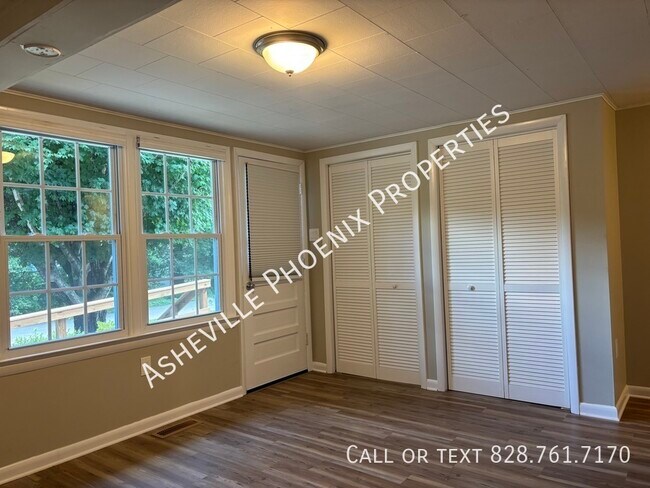 Foto del edificio - 203 Hawthorne Ave