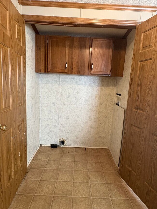 Foto del edificio - Spacious 3 Bed 2 Bath Mobile Home