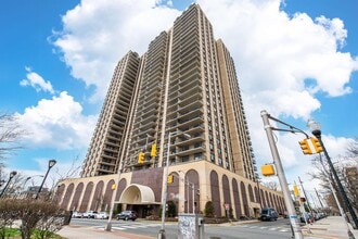 Building Photo - 7855 JFK Blvd E
