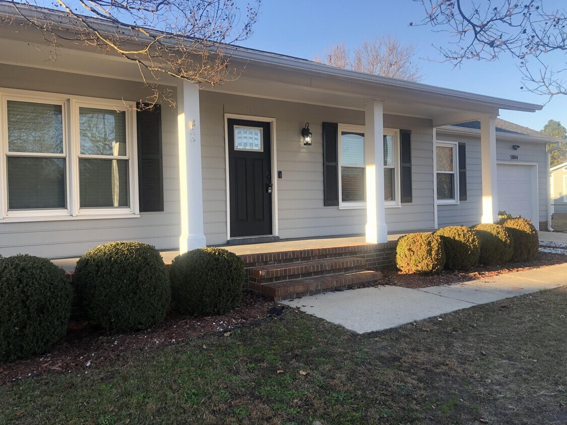 Foto principal - 5804 Highstan Ct