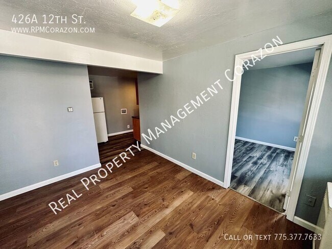 Building Photo - Spring move-in special! $500 off first mon...