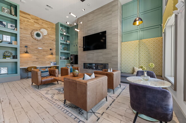 Oficina de arrendamiento - Lakecrest Apartments