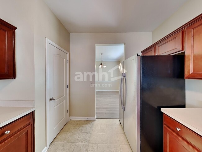 Building Photo - 14 Gardenia Ln