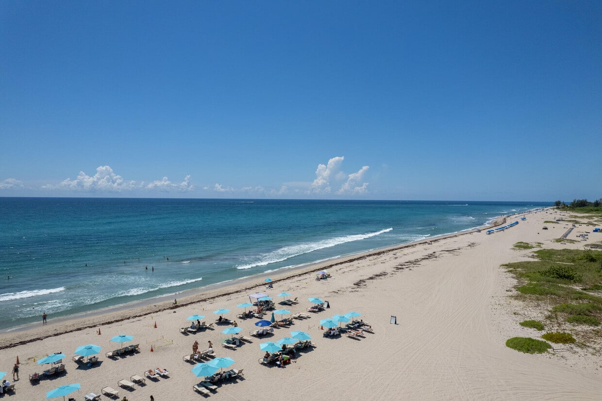 Foto del edificio - 3400 N Ocean Dr