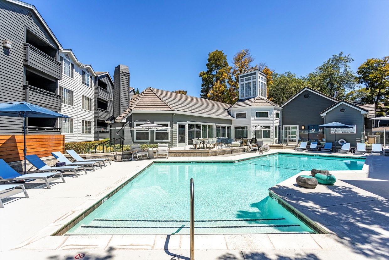 Gran piscina con fácil acceso - Avana Sunnyvale