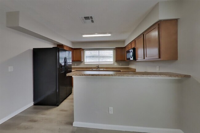 Foto del edificio - 14831 Waterside Dr