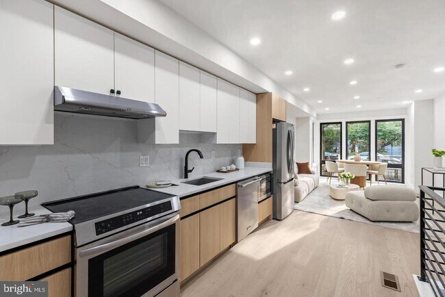 Foto del edificio - 3923 14th St NW