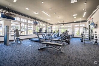 Interior Photo - Chateaux Dijon Apartments