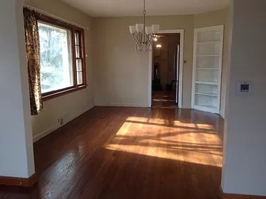 Building Photo - 3 bedroom stone home for rent