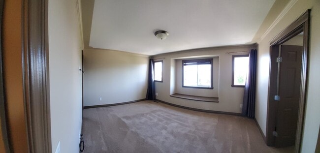 Building Photo - 11311 Pinnacle Dr