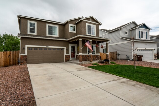 Foto del edificio - 9711 Desert Lily Cir