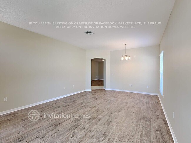 Foto del edificio - 4835 Erin Ln