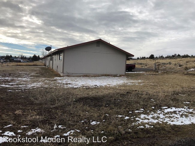 Building Photo - 2 br, 1 bath House - 60808 A Hwy 140 E
