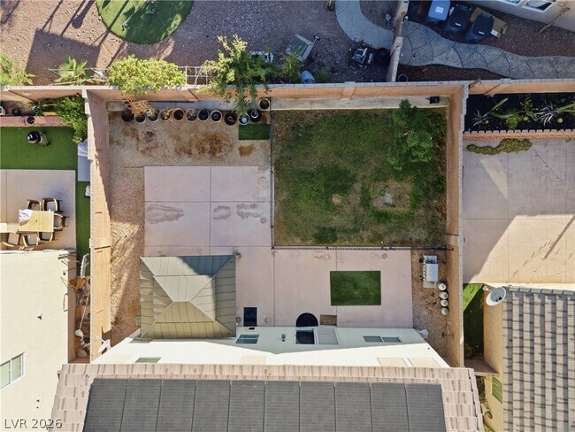 Foto del edificio - 7809 Bear Tooth Cave Ct