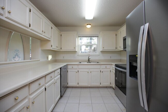 Foto del edificio - 6972 Weatherwood Dr
