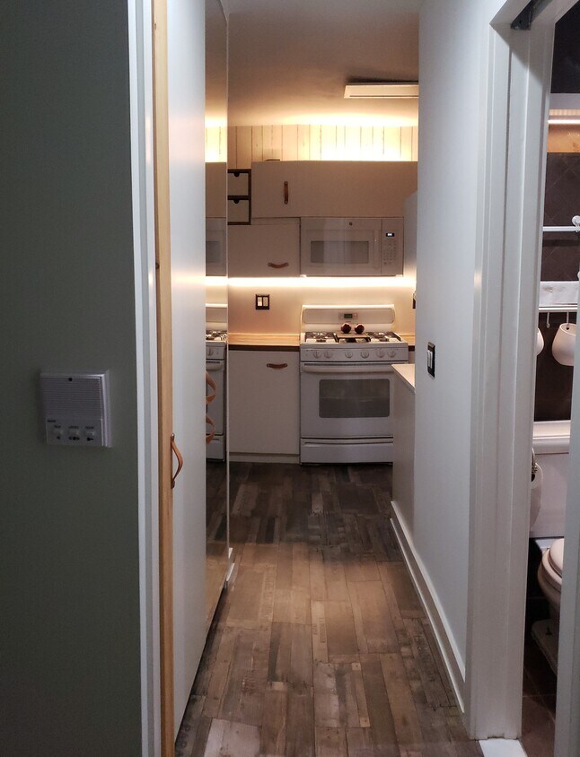 1471 Terrace Cir Unit 6, Teaneck, NJ 07666 Condo for Rent in Teaneck