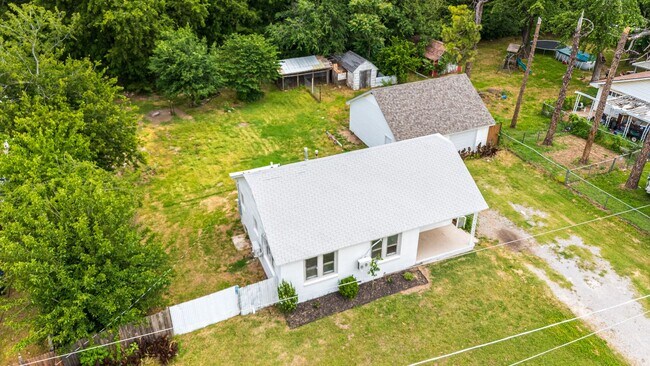 Building Photo - OKC Rent to Own Home!