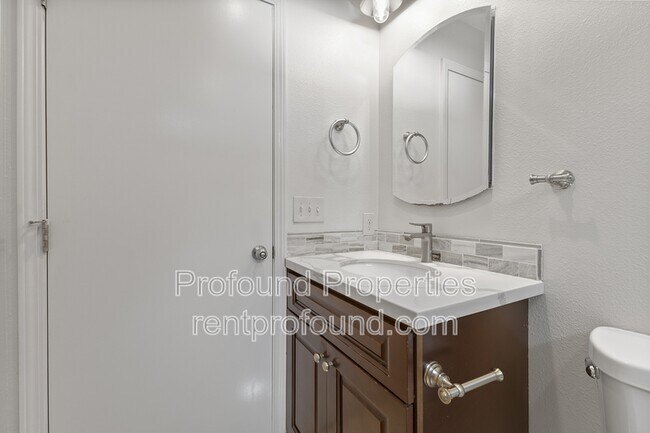 Foto del edificio - 20815 SW Alexander St