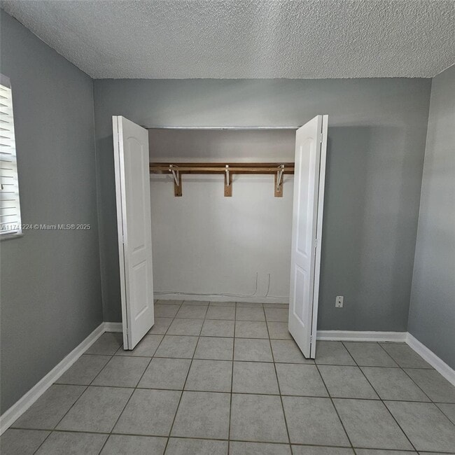 Building Photo - 11510 SW 181st St
