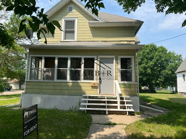 Foto del edificio - 401 9th St NE