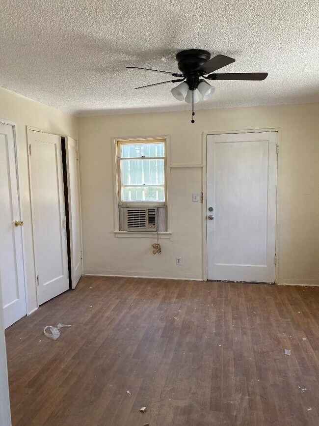 Living room - 2267 1/2 Ewing St