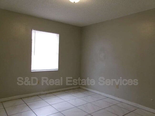 Building Photo - 3019 Allred Dr