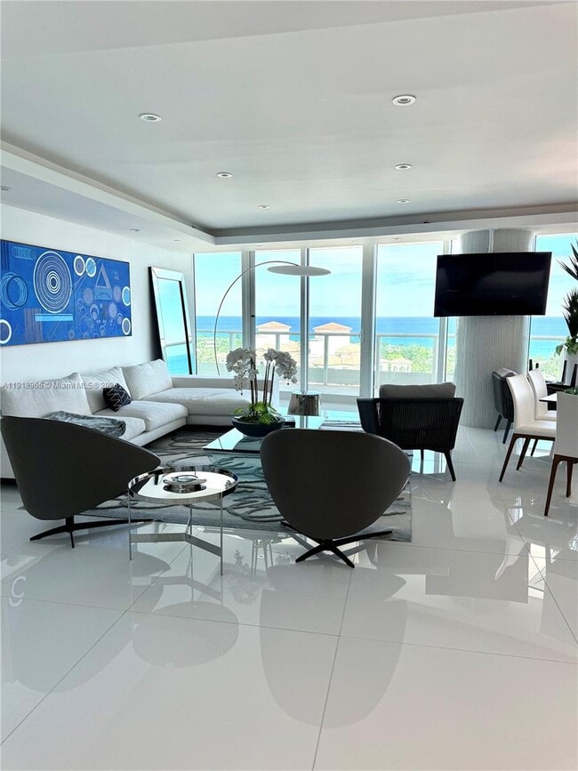 Foto del edificio - 19955 NE 38th Ct