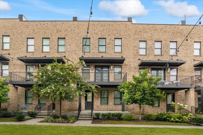 Building Photo - 1028 Robert Smalls Way