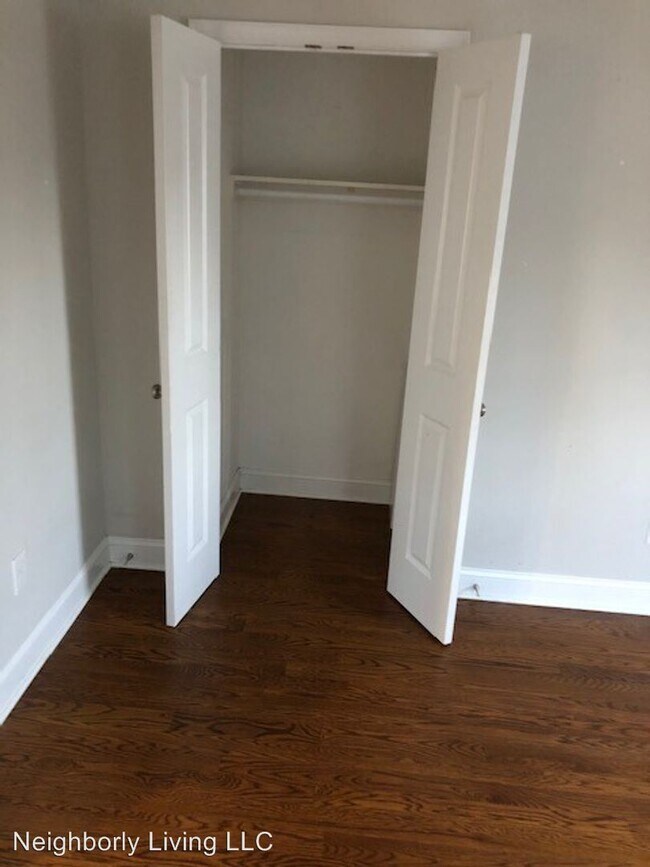 Building Photo - 343 E Gorgas Ln
