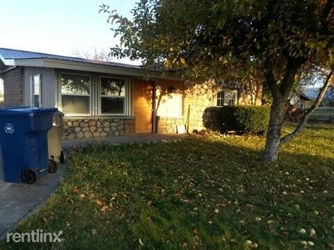 Foto del edificio - 1 br, 1 bath House - 4404 N Stevenson Rd