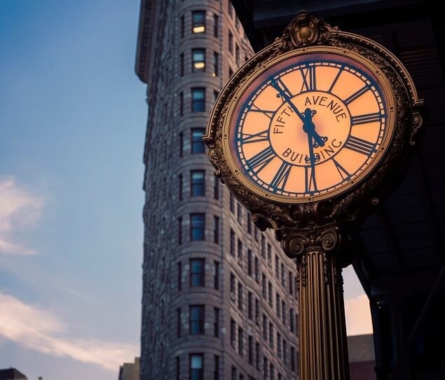 The iconic Fifth Avenue Clock