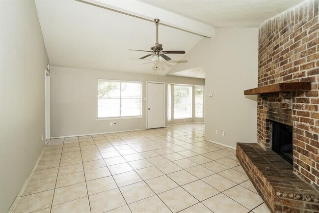 Building Photo - 7603 Stamen Dr