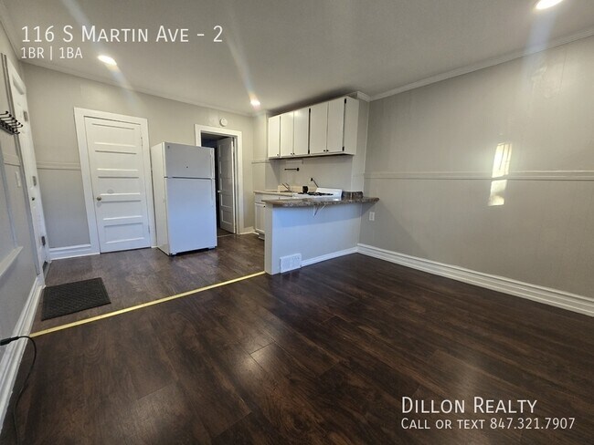 Foto del edificio - 116 S Martin Ave