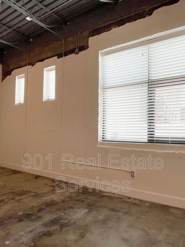 Foto del edificio - 676 Marshall Ave