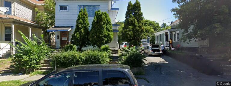Primary Photo - 1100 Butternut St
